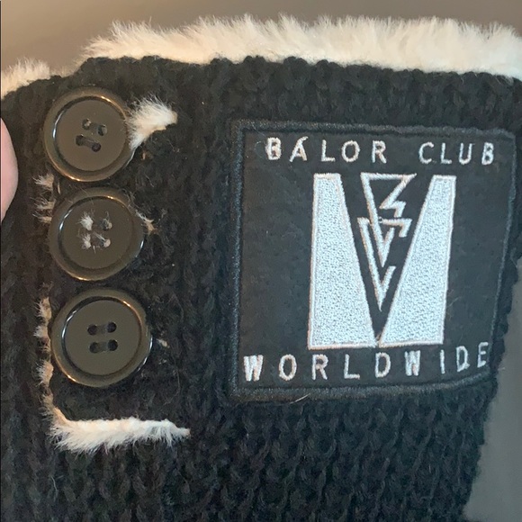 Balor Club Ugg style slippers - Picture 2 of 6